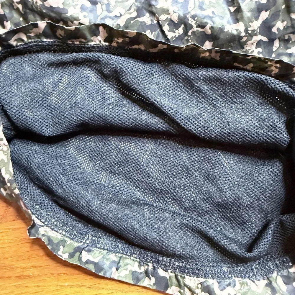 ICNY Men's Athletic Piping Shorts Large Camo 8